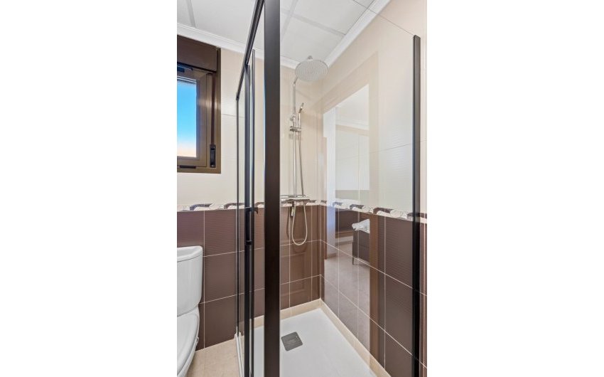 Revente - Town House -
San Miguel de Salinas - Inland