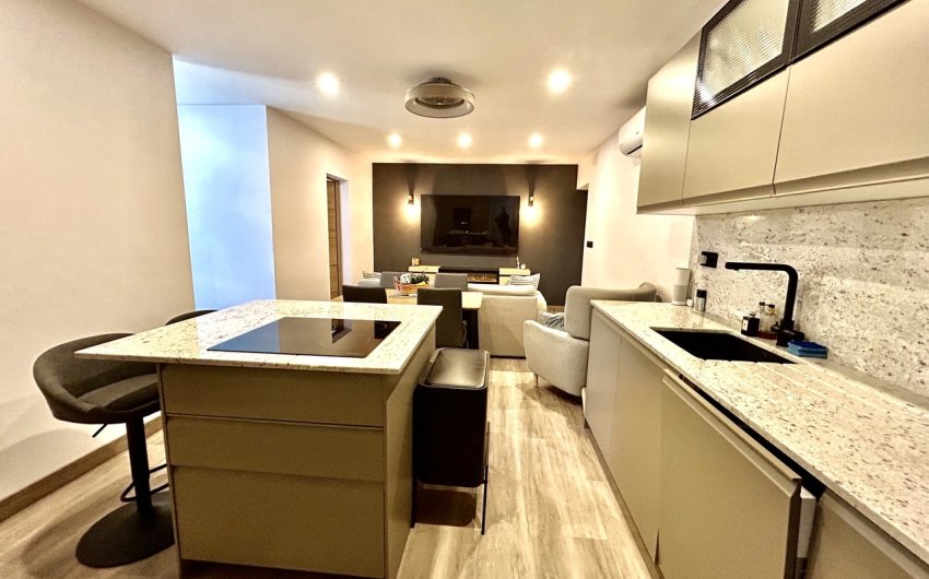 Revente - Town House -
San Miguel de Salinas - Inland