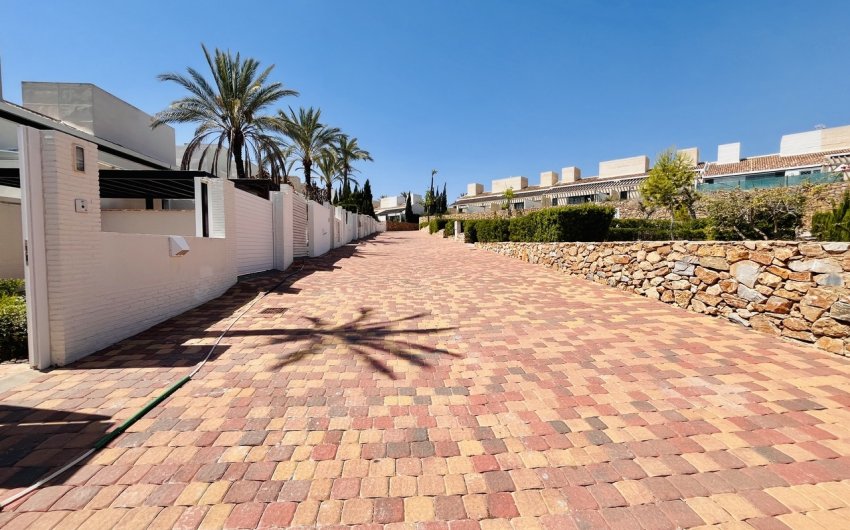 Revente - Town House -
Sucina - Inland