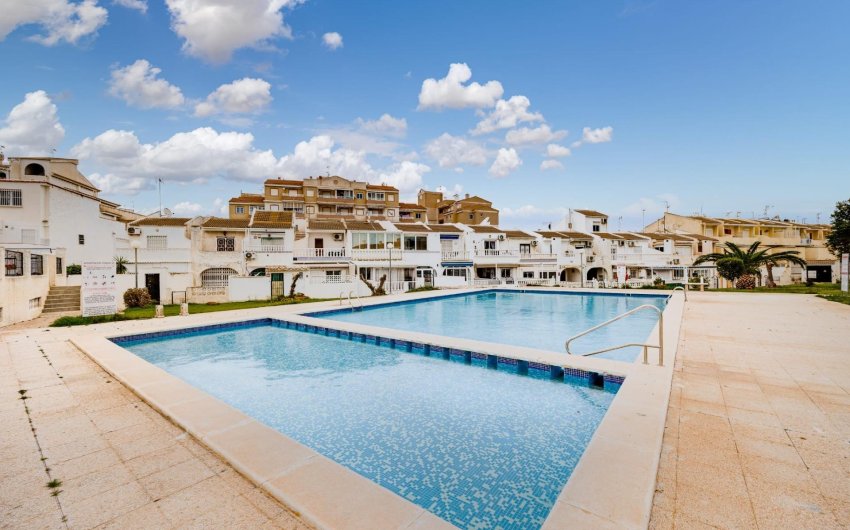 Revente - Town House -
Torrevieja - Calas Blanca