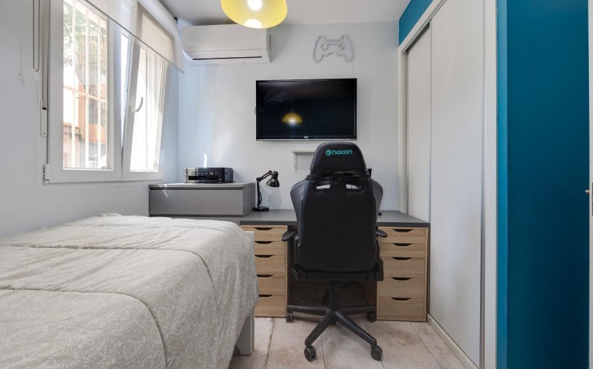 Revente - Town House -
Torrevieja - Centro