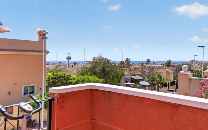 Revente - Town House -
Torrevieja - Costa Blanca