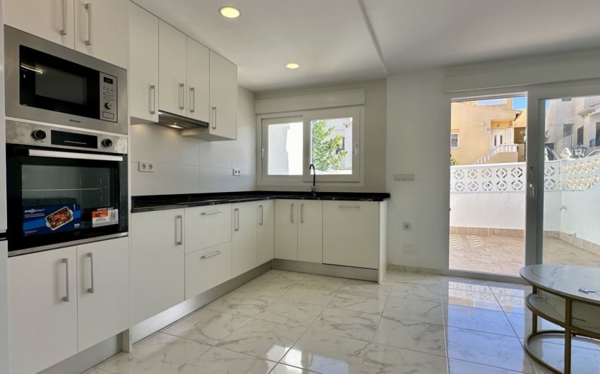 Revente - Town House -
Torrevieja - Costa Blanca