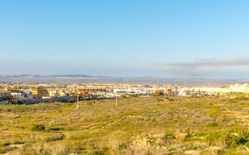 Revente - Town House -
Torrevieja - Costa Blanca