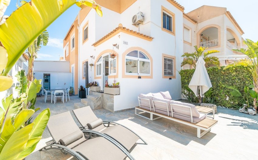 Revente - Town House -
Torrevieja - Costa Blanca