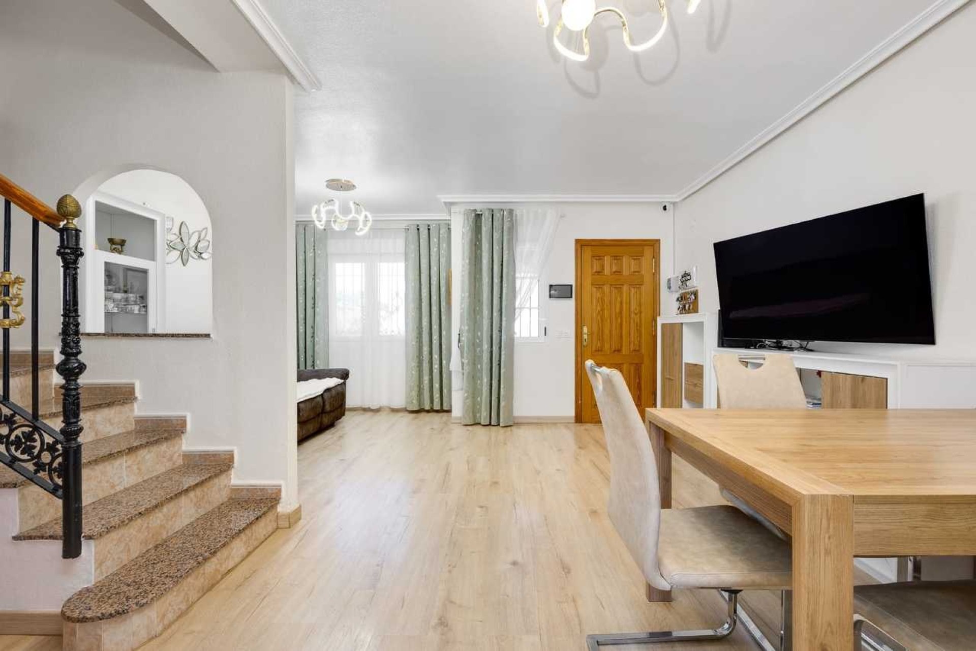 Revente - Town House -
Torrevieja - Costa Blanca