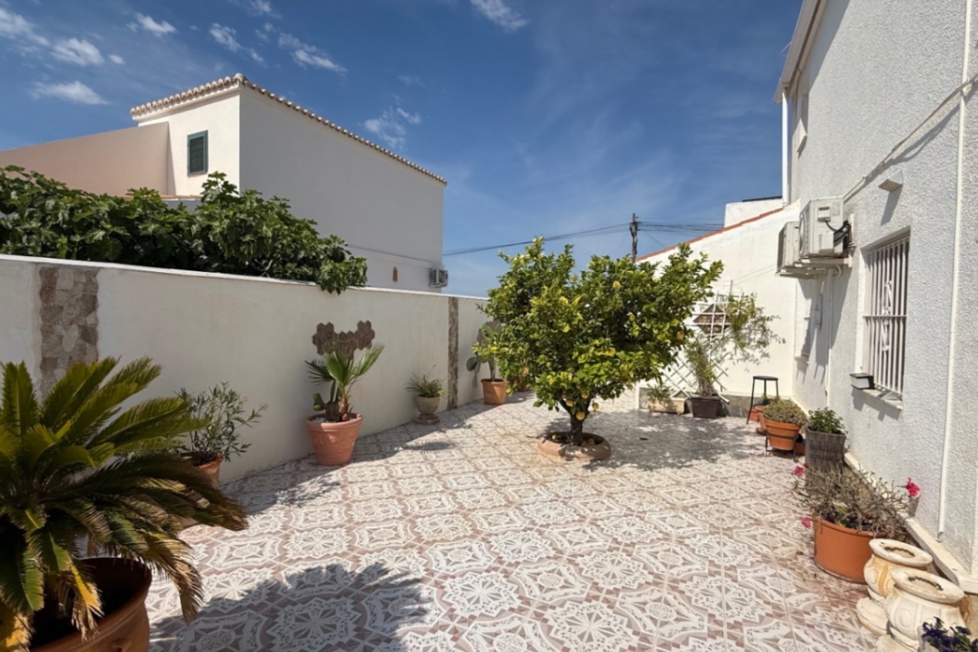Revente - Town House -
Torrevieja - Costa Blanca