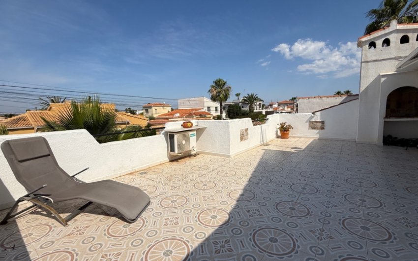 Revente - Town House -
Torrevieja - Costa Blanca