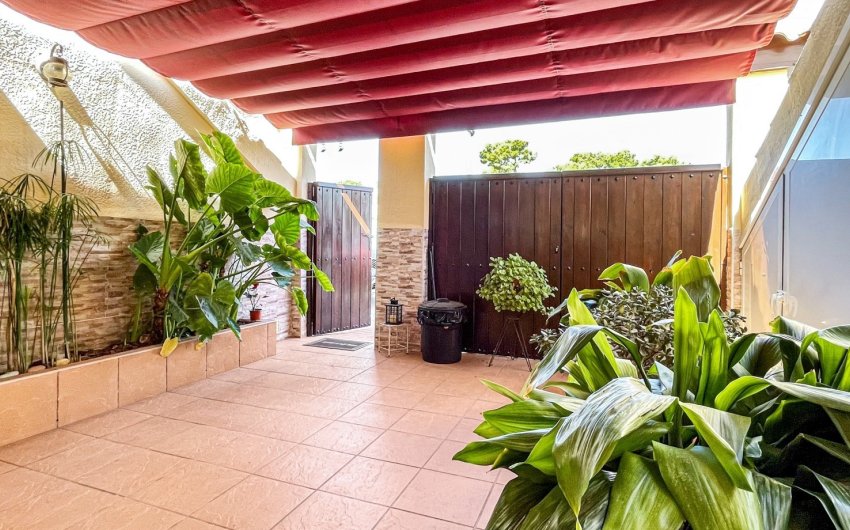 Revente - Town House -
Torrevieja - Costa Blanca