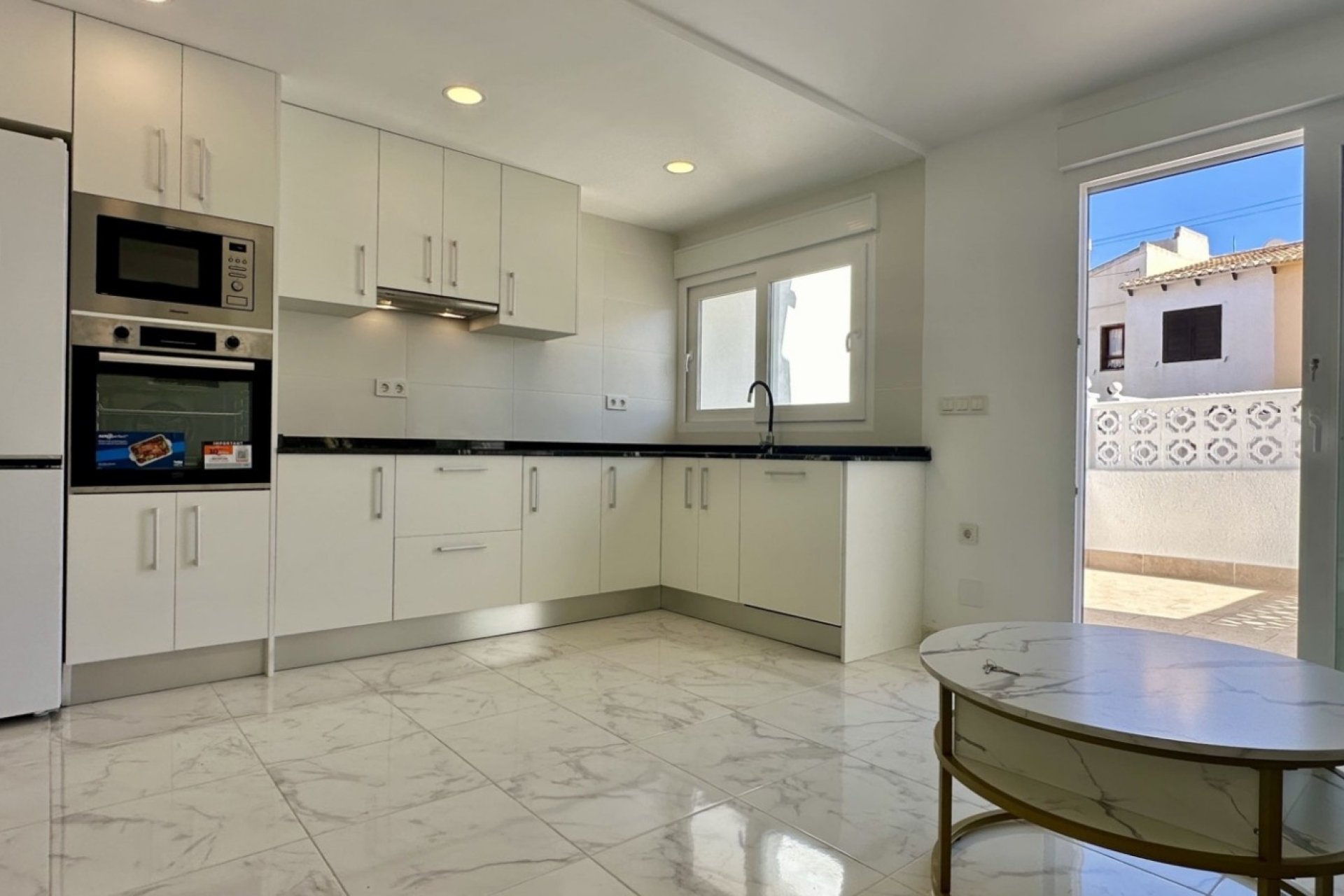 Revente - Town House -
Torrevieja - Costa Blanca