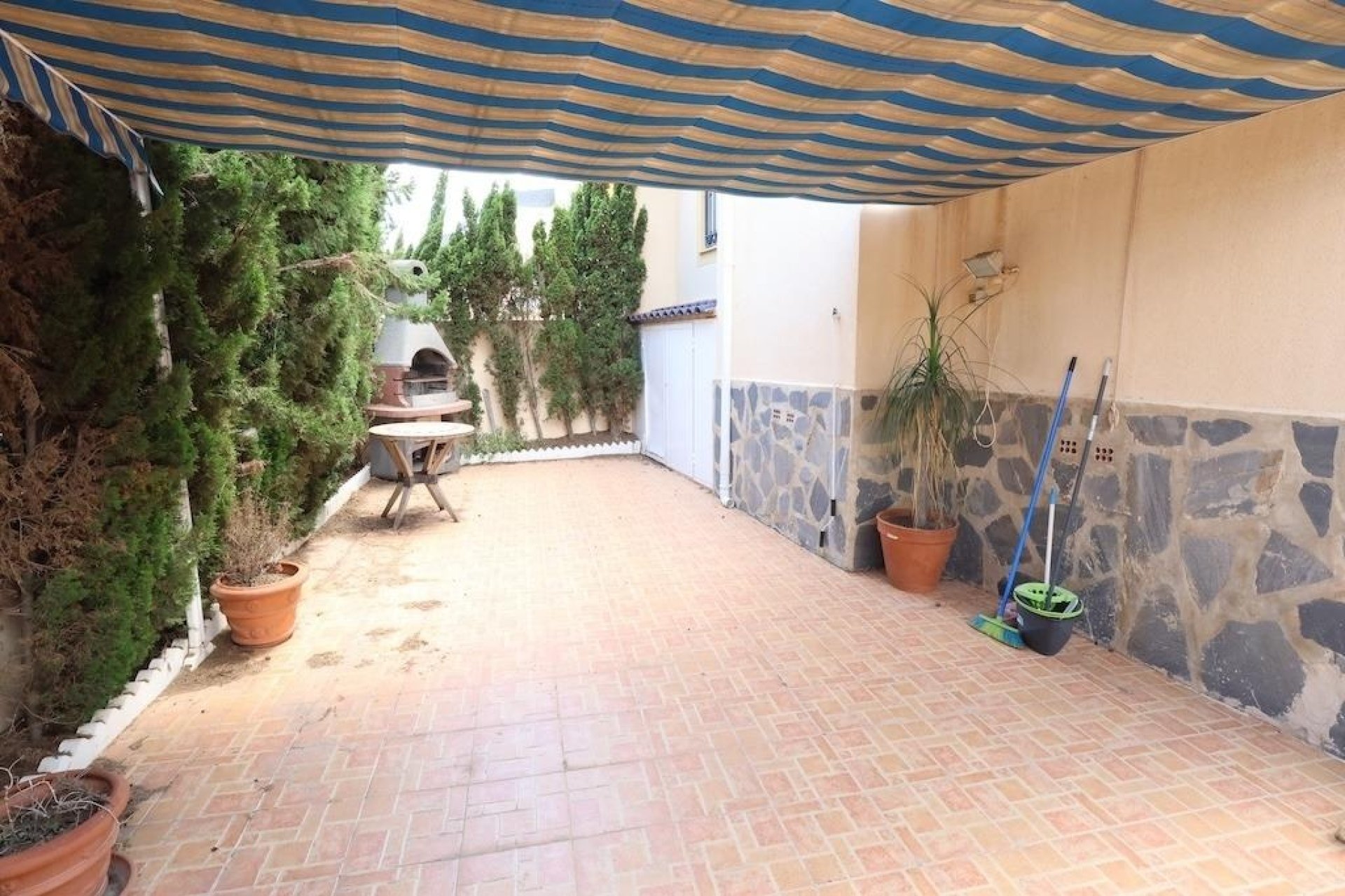 Revente - Town House -
Torrevieja - Costa Blanca