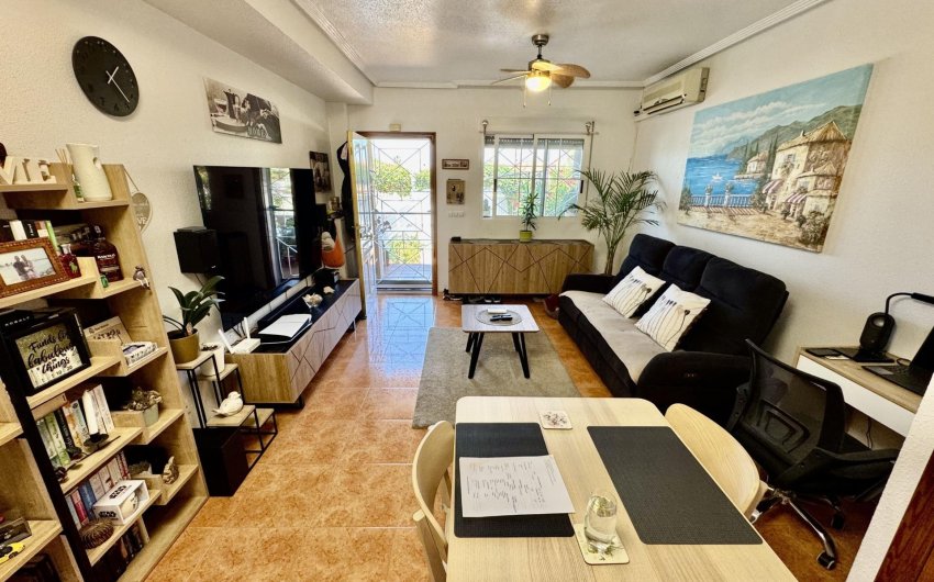 Revente - Town House -
Torrevieja - La Siesta - El Salado - Torreta