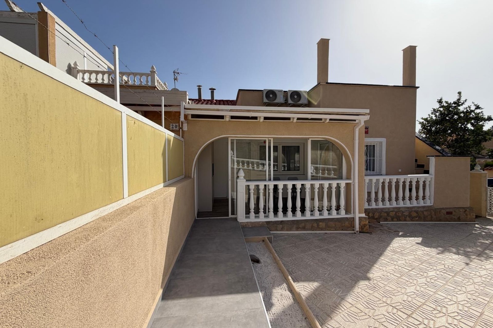 Revente - Town House -
Torrevieja - Miramar - Torre Del Moro