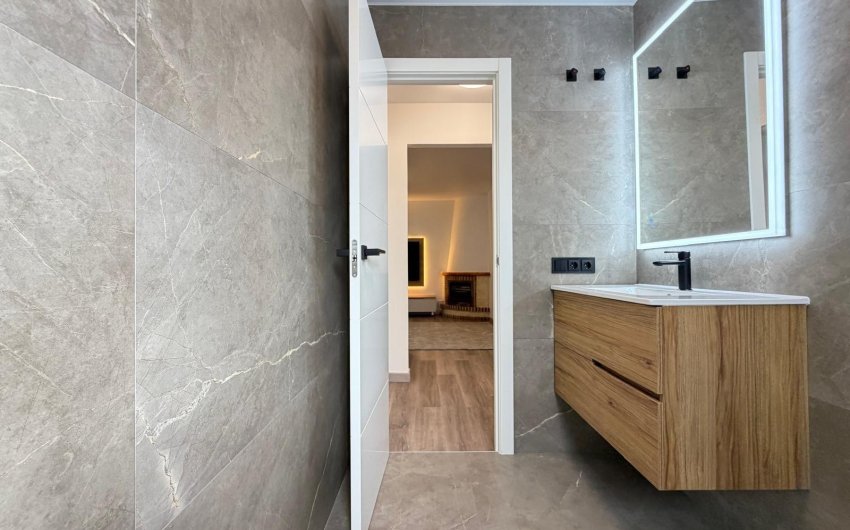 Revente - Town House -
Torrevieja - Miramar - Torre Del Moro