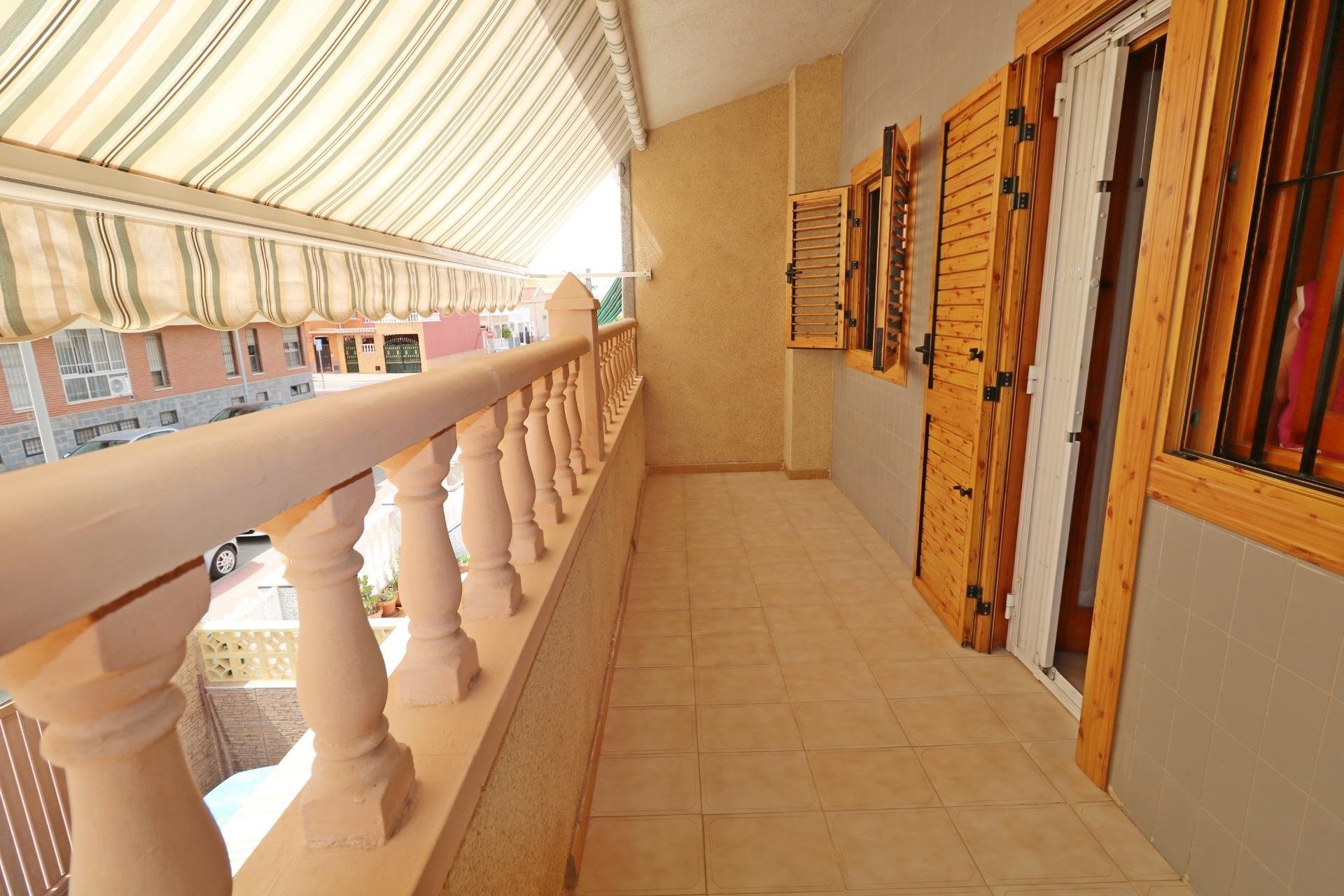 Revente - Town House -
Torrevieja - Playa De Los Naufragos