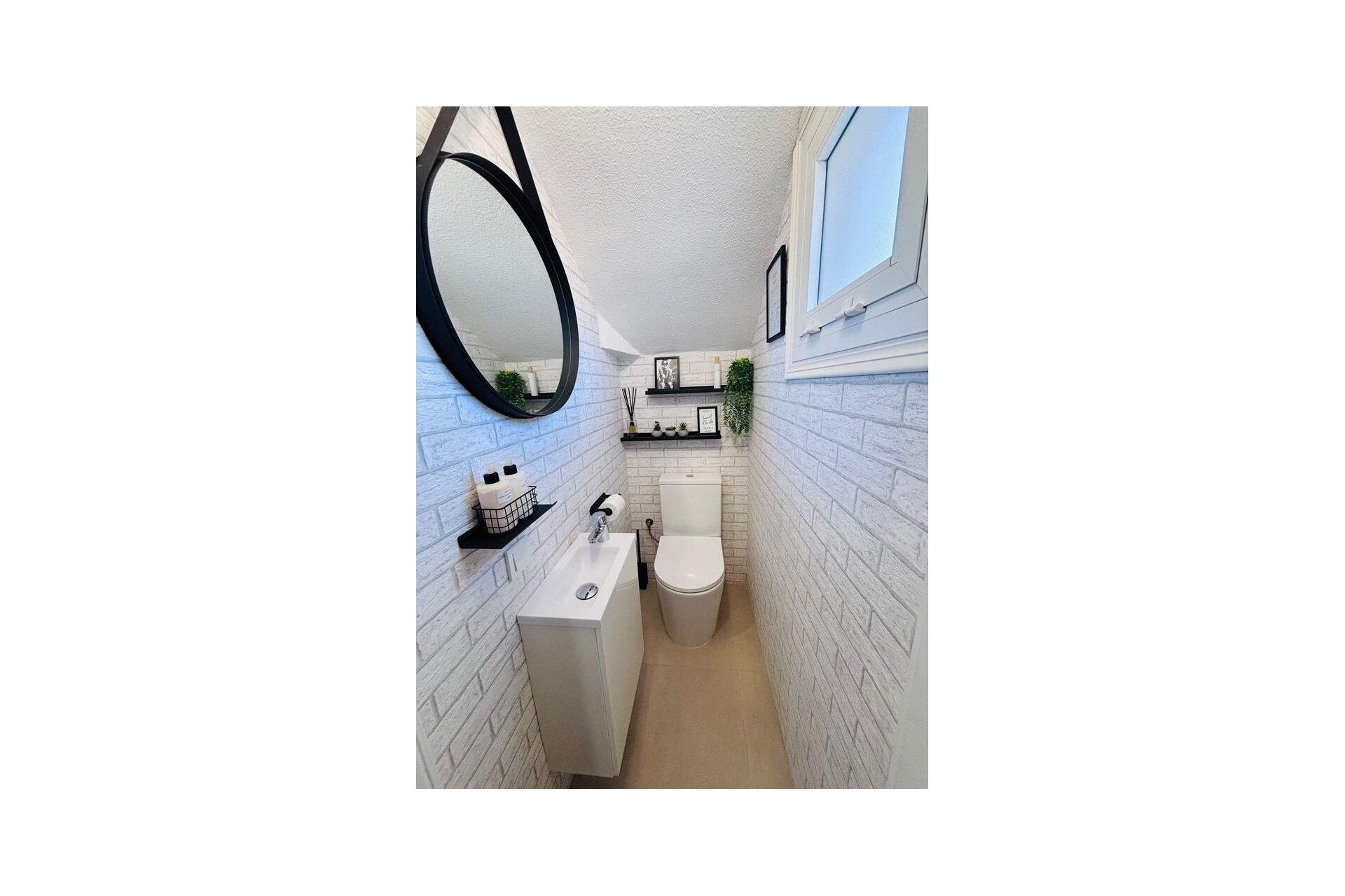 Revente - Town House -
Villamartin - Costa Blanca