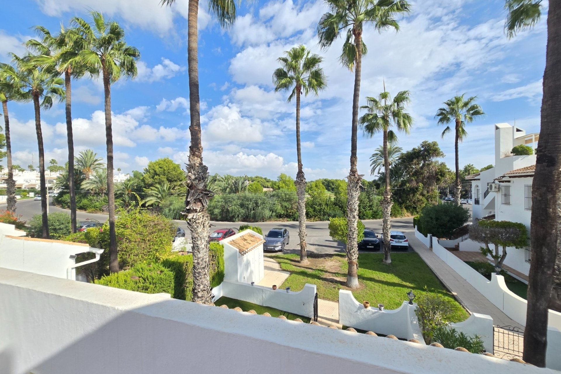 Revente - Town House -
Villamartin - Costa Blanca
