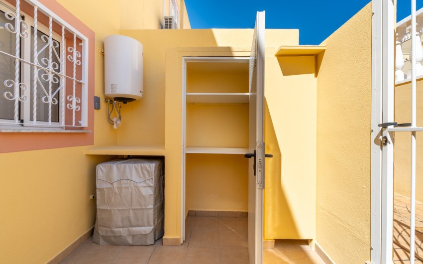 Revente - Town House -
Villamartin - Costa Blanca