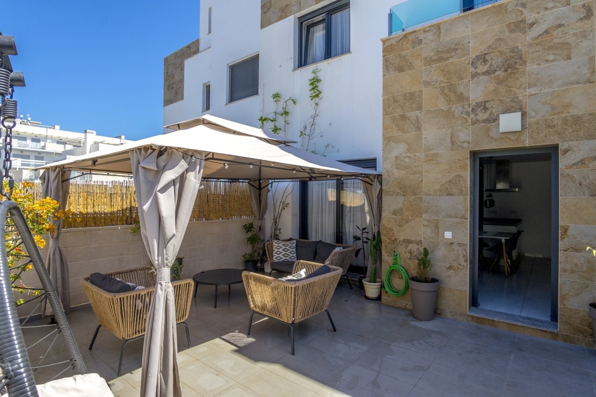 Revente - Town House -
Villamartin - Costa Blanca