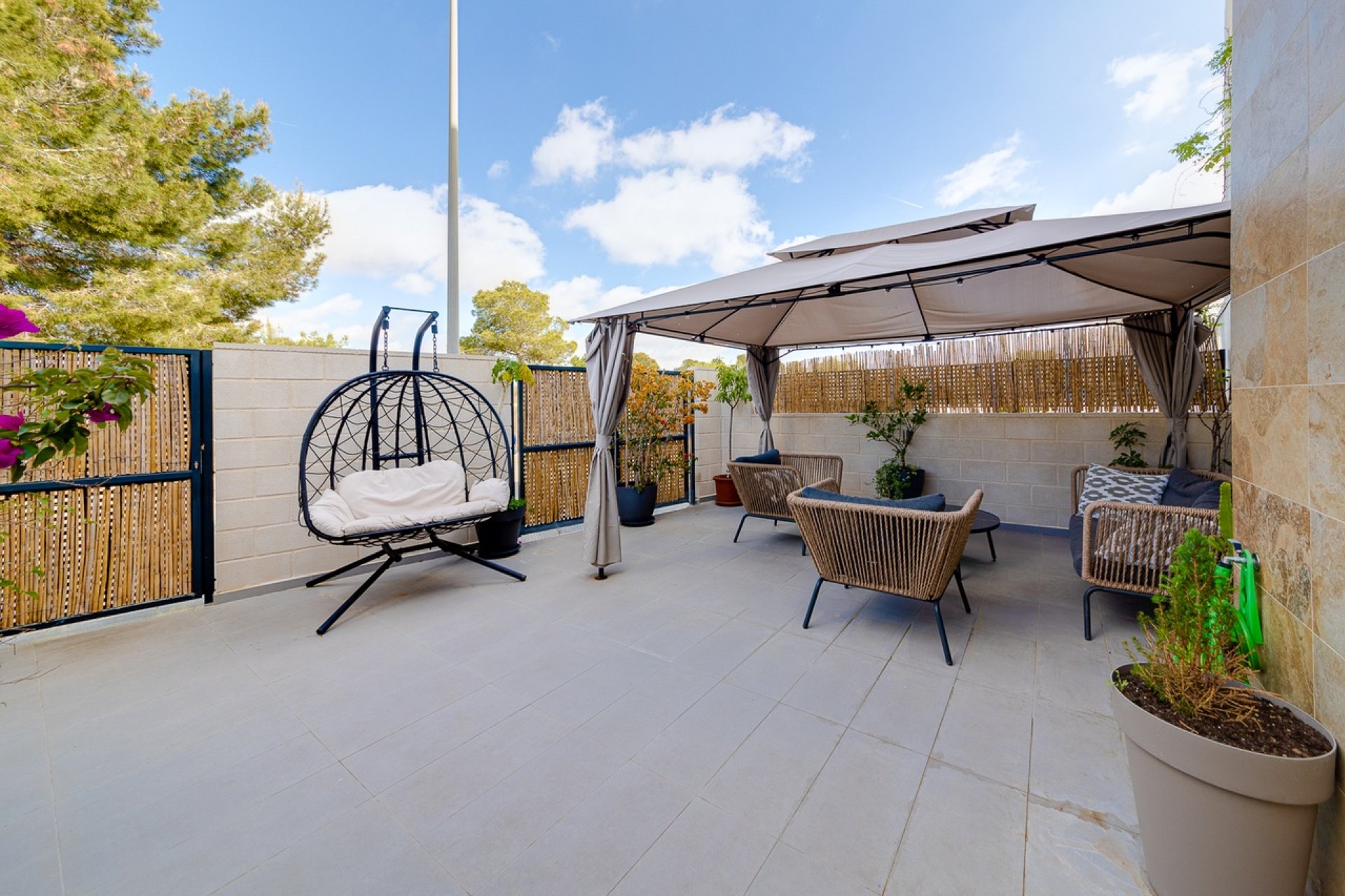 Revente - Town House -
Villamartin - Costa Blanca