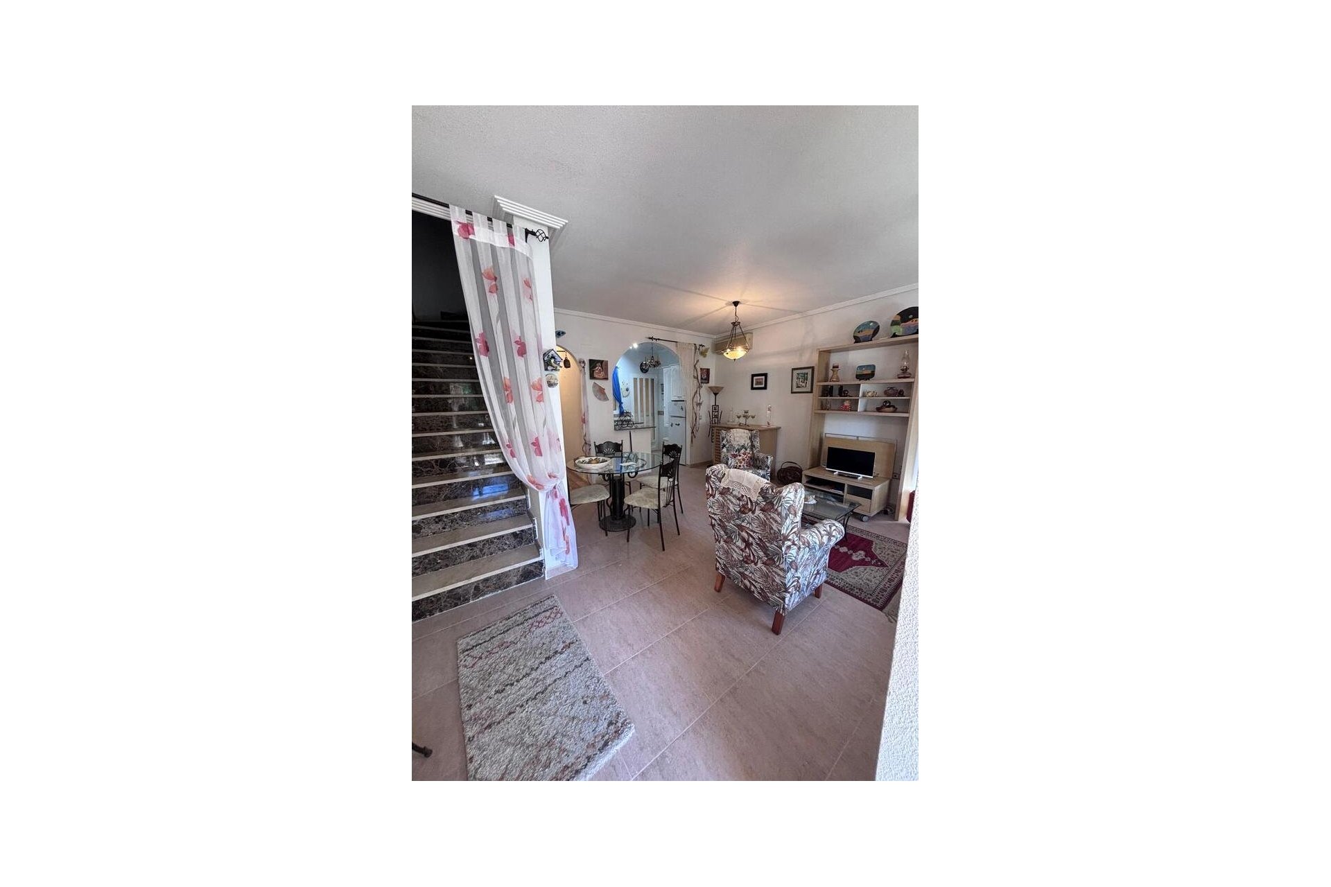 Revente - Town House -
Villamartin - Orihuela Costa