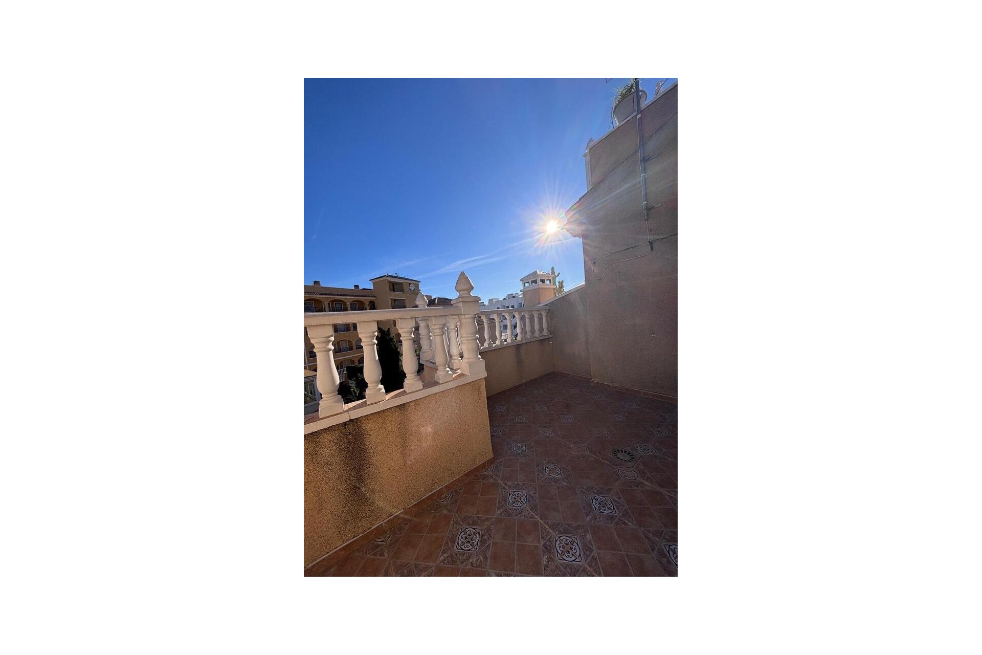 Revente - Town House -
Villamartin - Orihuela Costa