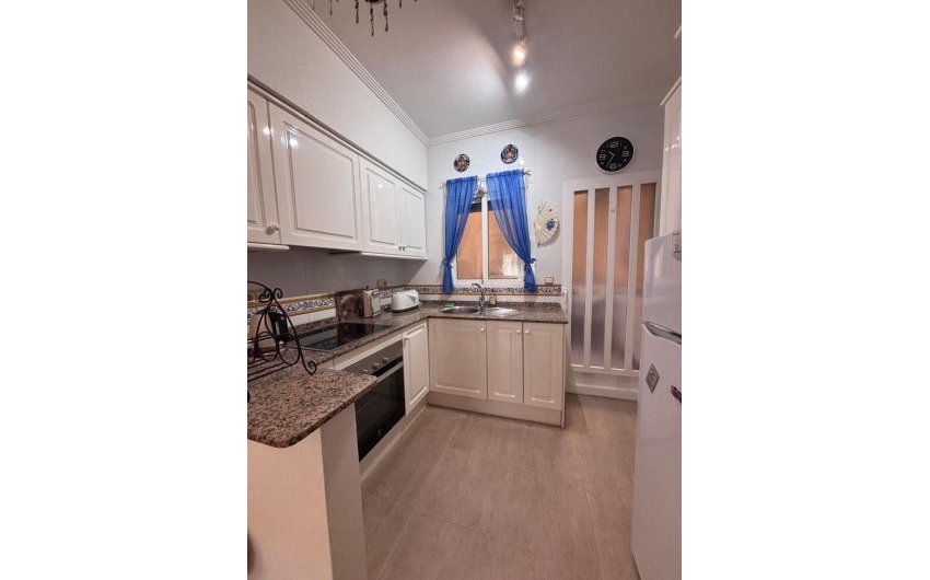 Revente - Town House -
Villamartin - Orihuela Costa