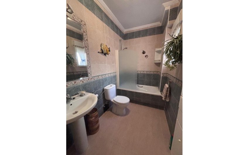 Revente - Town House -
Villamartin - Orihuela Costa