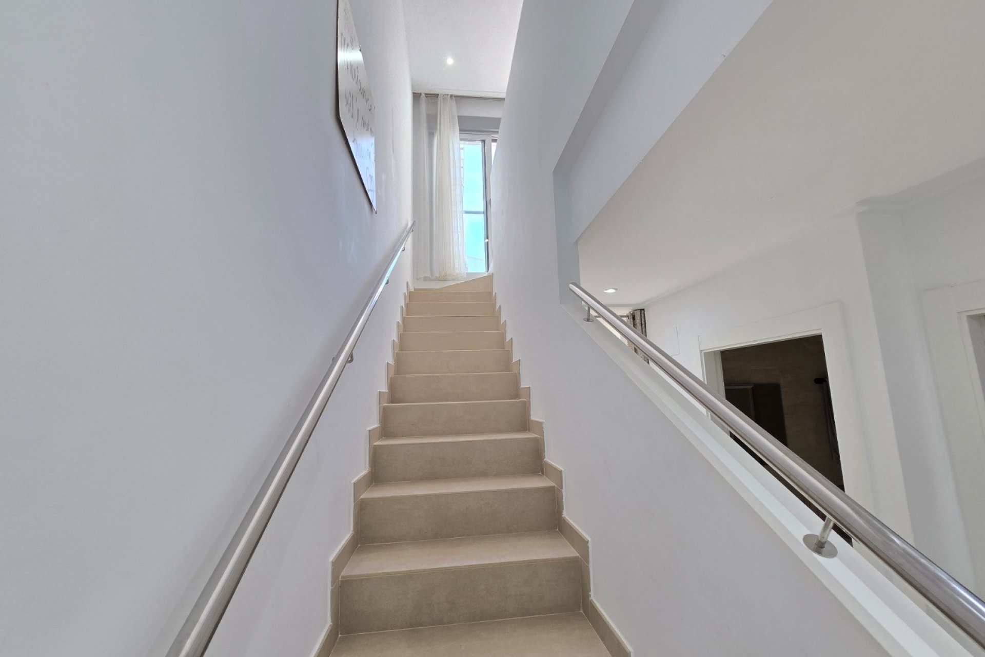 Revente - Townhouse * -
Ciudad Quesada * - Doña Pepa *