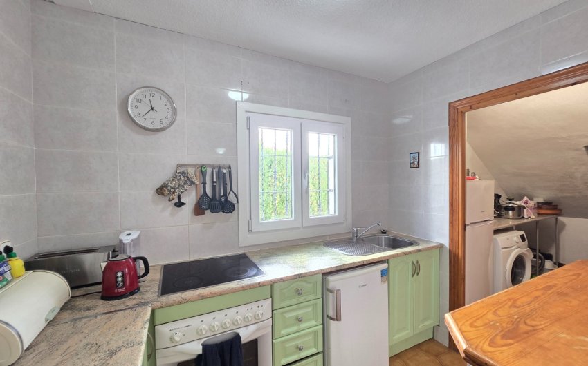 Revente - Townhouse * -
Villamartin * - Los Dolses *