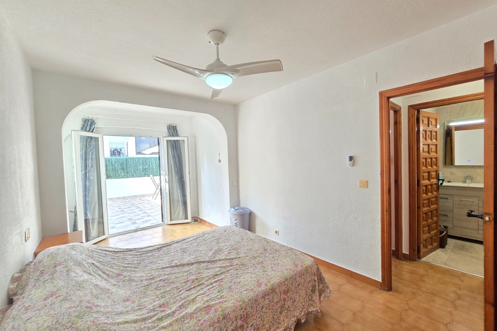 Revente - Townhouse * -
Villamartin * - Los Dolses *