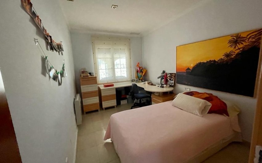 Revente - Villa -
Albatera - Inland