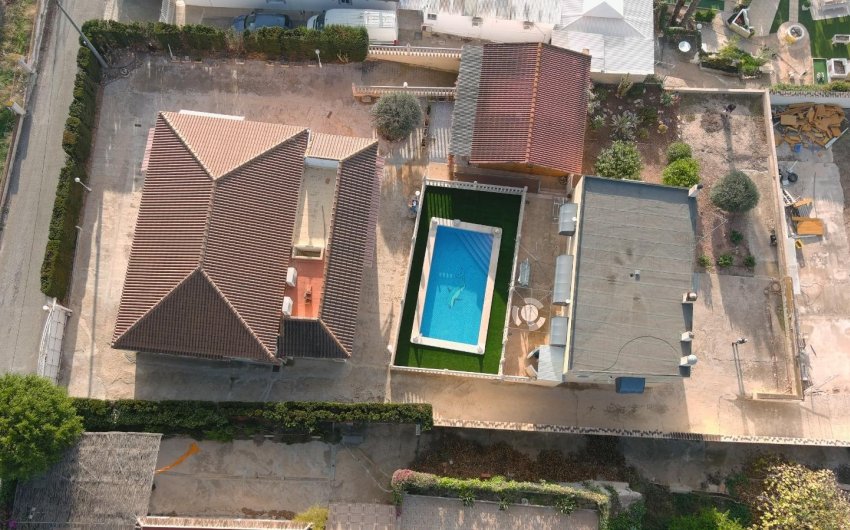 Revente - Villa -
Albatera - Inland