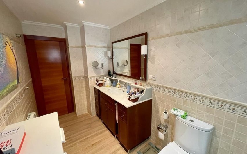 Revente - Villa -
Albatera - Inland
