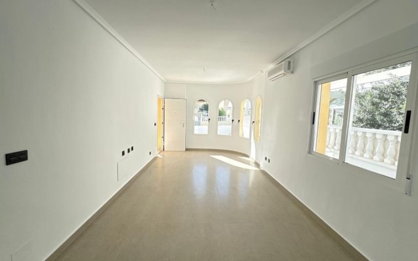 Revente - Villa -
Algorfa - Inland