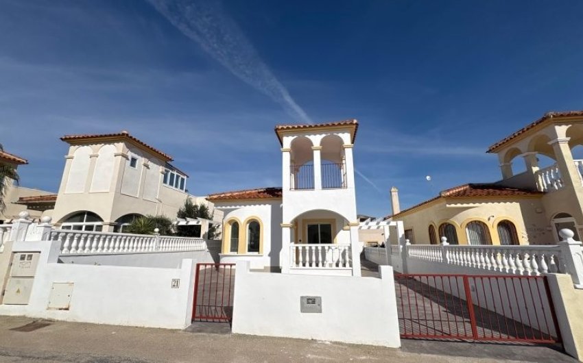 Revente - Villa -
Algorfa - Inland