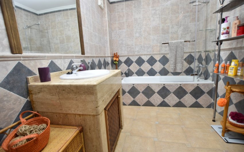 Revente - Villa -
Algorfa - Inland