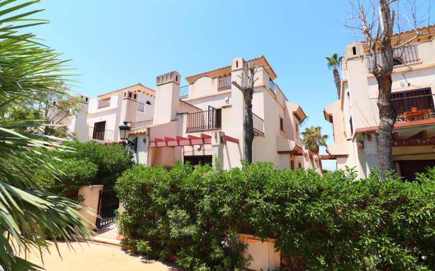 Revente - Villa -
Algorfa - La Finca Golf Resort