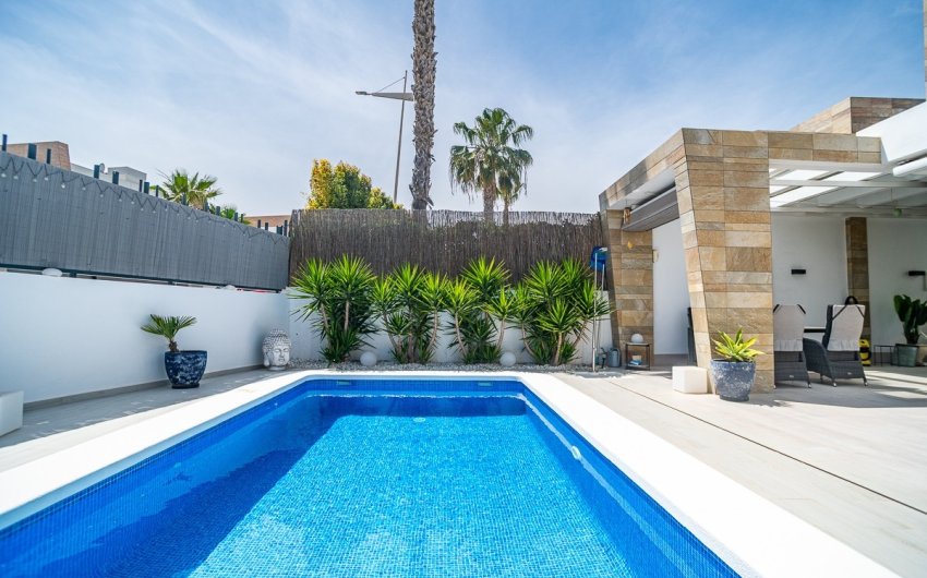 Revente - Villa -
Algorfa - La finca Golf