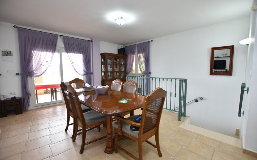 Revente - Villa -
Algorfa - Montemar