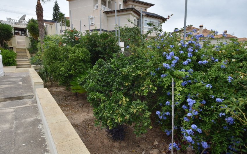 Revente - Villa -
Algorfa - Montemar