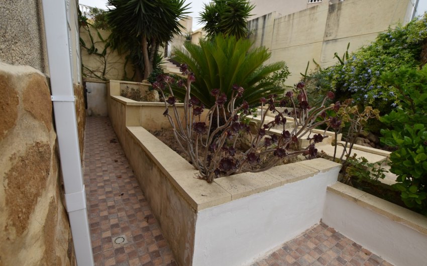 Revente - Villa -
Algorfa - Montemar