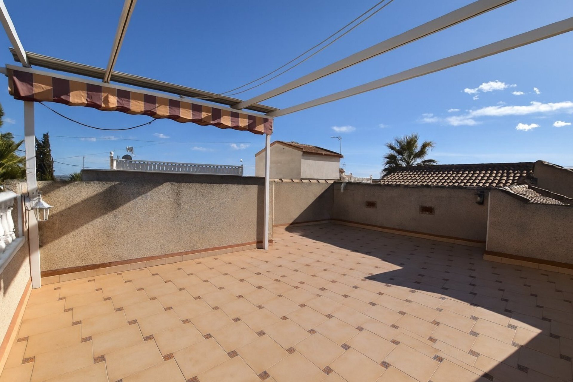 Revente - Villa -
Algorfa - Montemar