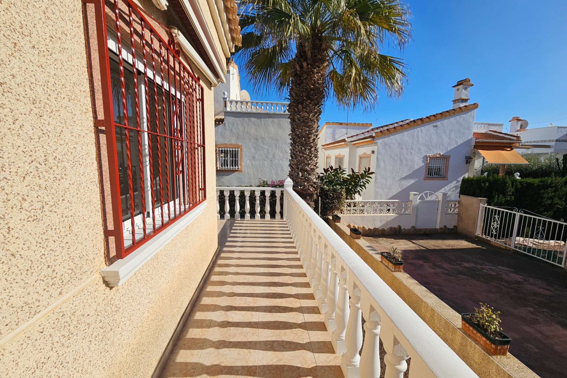 Revente - Villa -
Algorfa - Montemar