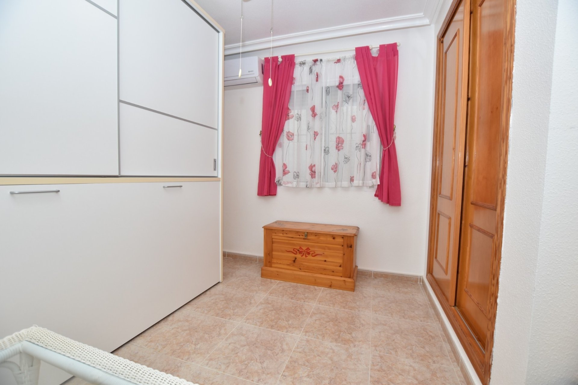 Revente - Villa -
Algorfa - Montemar
