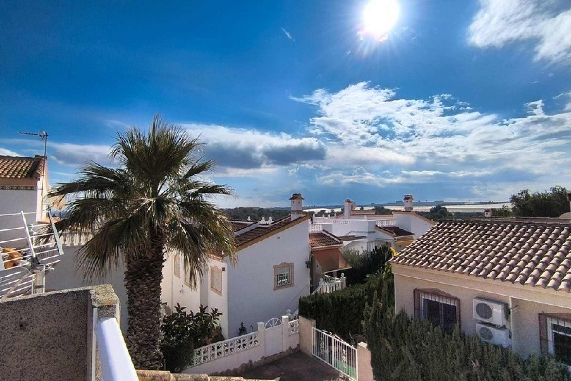 Revente - Villa -
Algorfa - Montemar