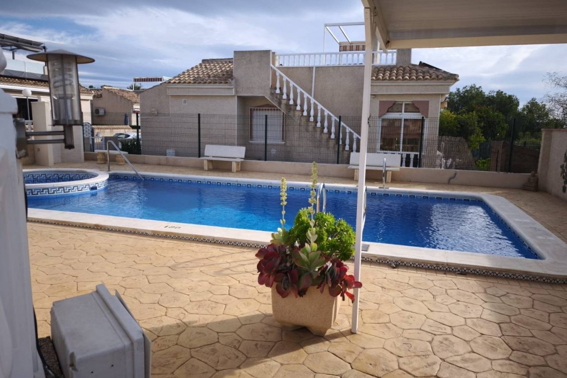 Revente - Villa -
Algorfa - Montemar