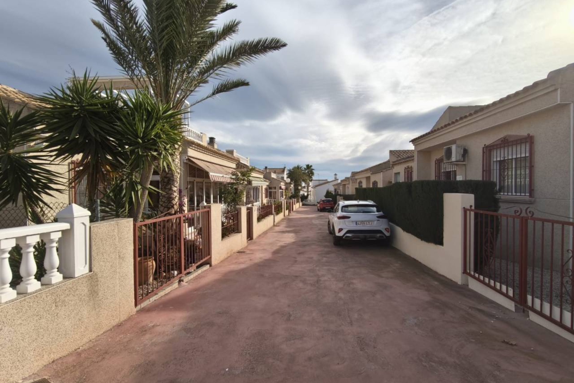 Revente - Villa -
Algorfa - Montemar