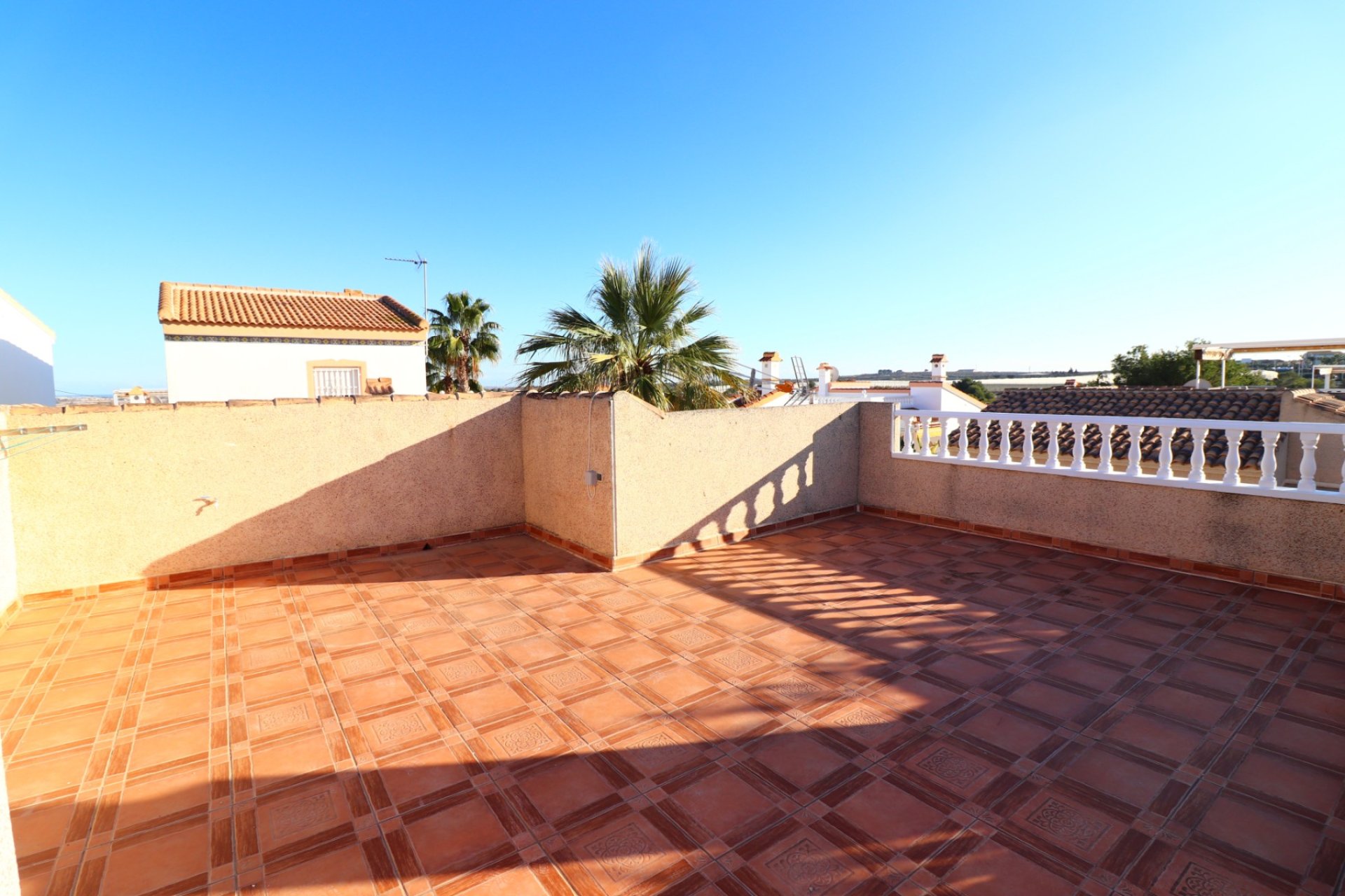 Revente - Villa -
Algorfa - Montemar