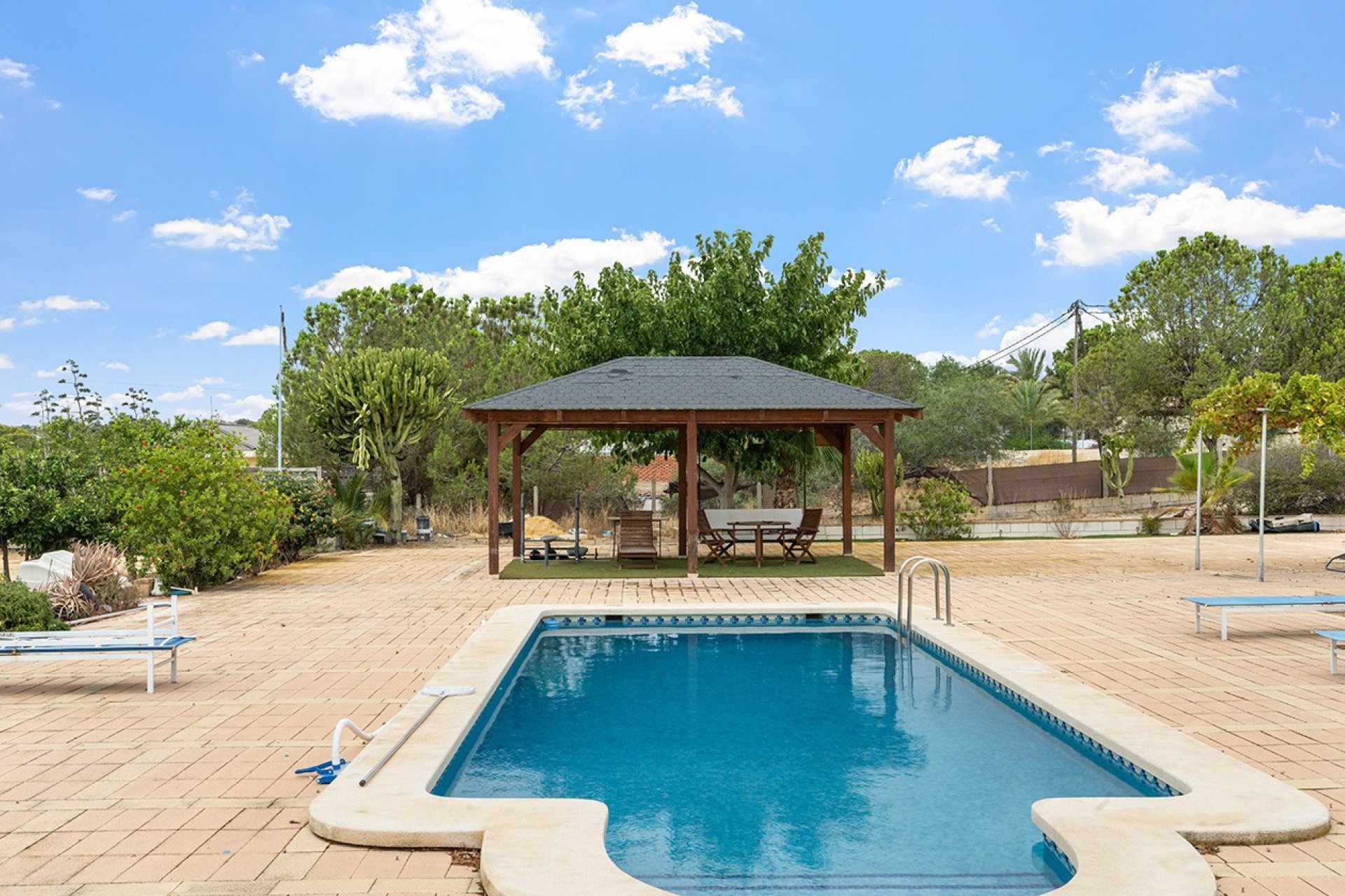 Revente - Villa -
Alicante - Rebolledo